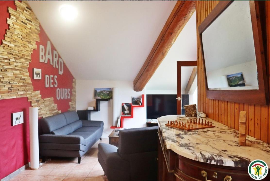 Gite Bard Des Ours Saint-Martin-en-Vercors ภายนอก รูปภาพ
